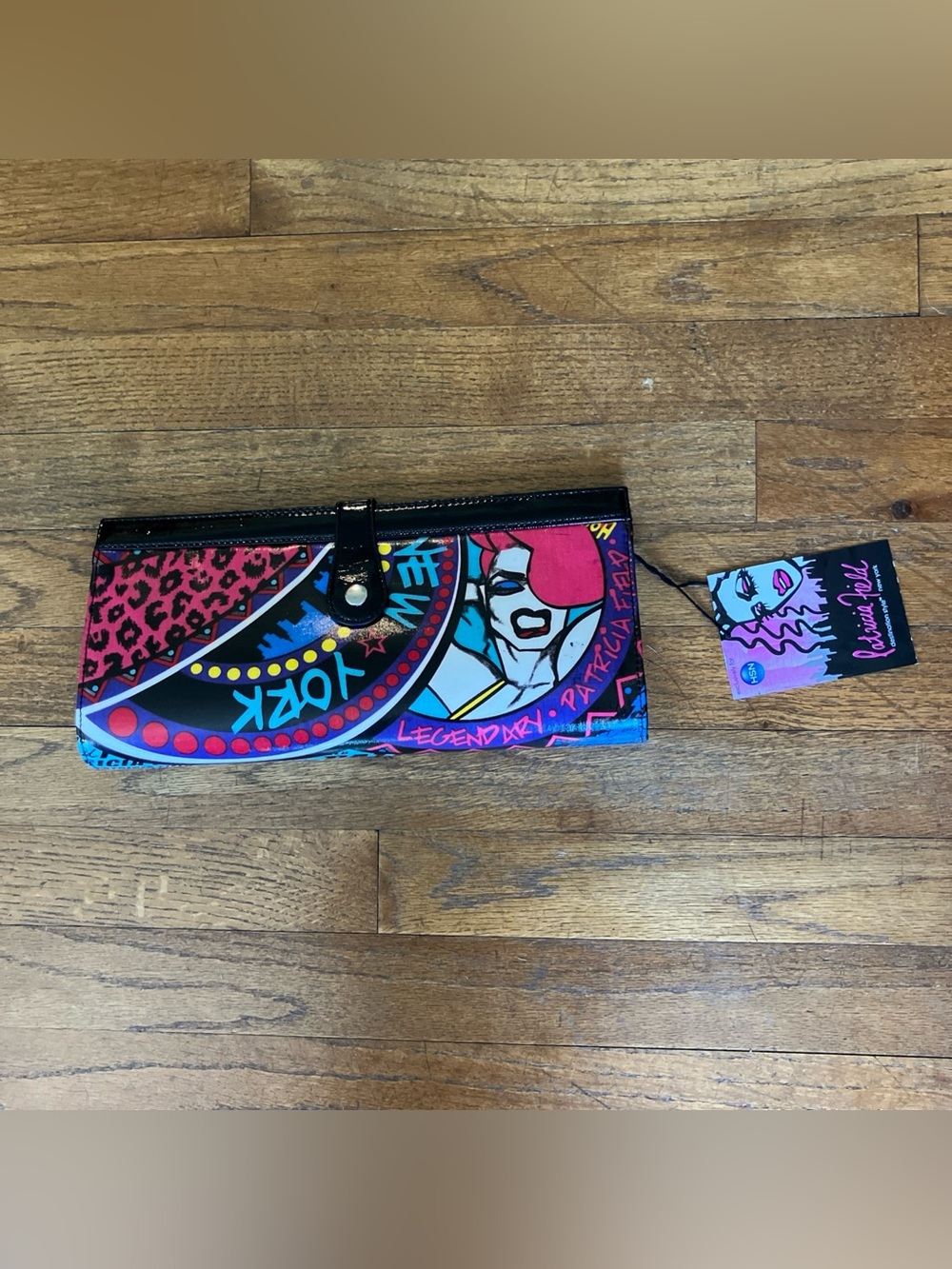 PATRICIA FIELD SEX AND THE CITY NEW YORK CLUTCH BAGUETTE PURSE HANDBAG
